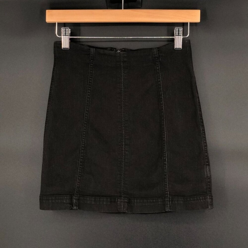 Free People Women's Modern Femme Denim Mini Skirt Size 2 Black Boho Goth